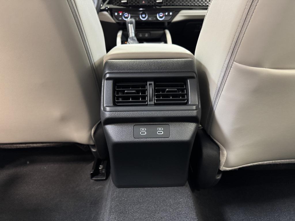 new 2025 Honda Accord Hybrid car