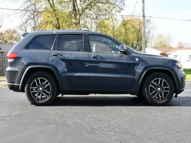 used 2017 Jeep Grand Cherokee car, priced at $19,192