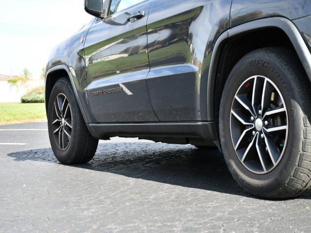 used 2017 Jeep Grand Cherokee car, priced at $19,192