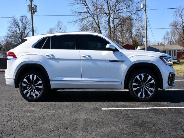 used 2022 Volkswagen Atlas Cross Sport car, priced at $29,762