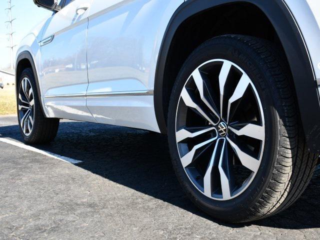 used 2022 Volkswagen Atlas Cross Sport car, priced at $29,762