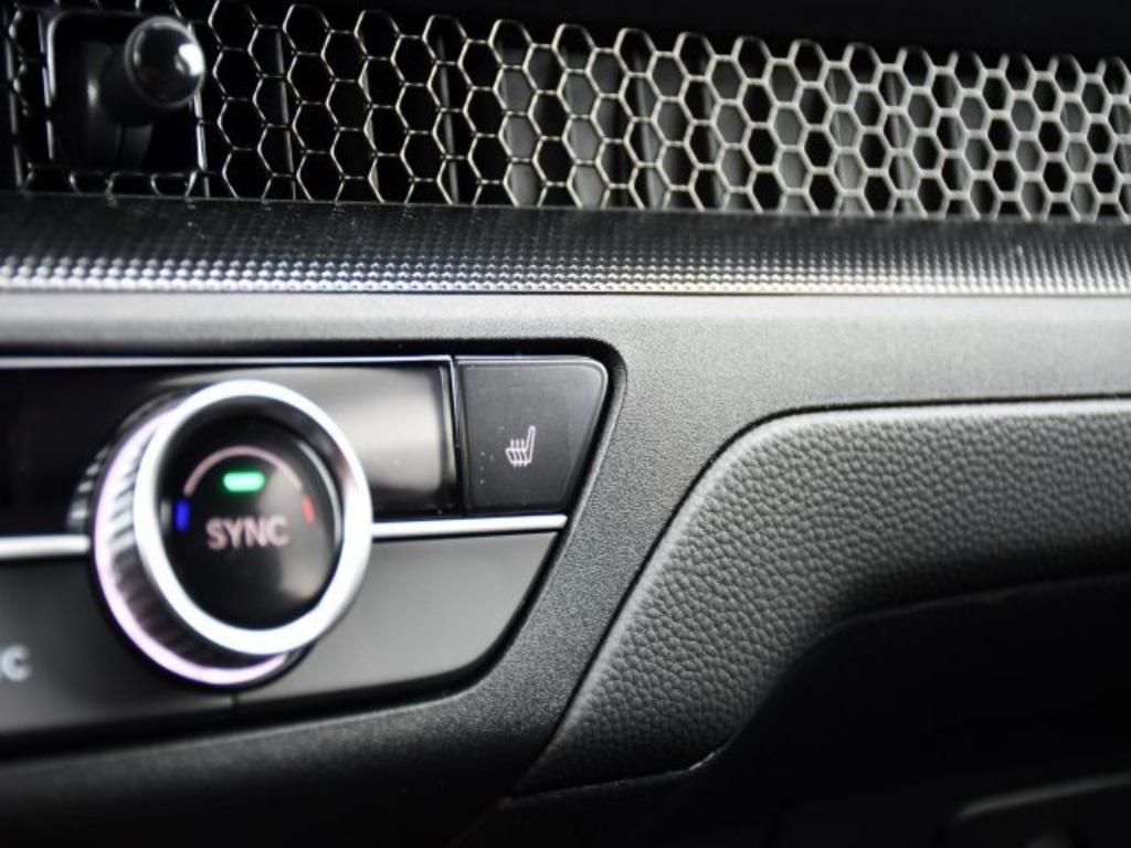 new 2026 Honda CR-V Hybrid car, priced at $39,584