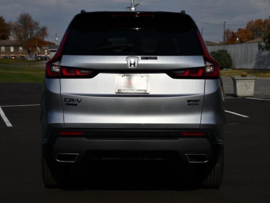 new 2026 Honda CR-V Hybrid car, priced at $40,658