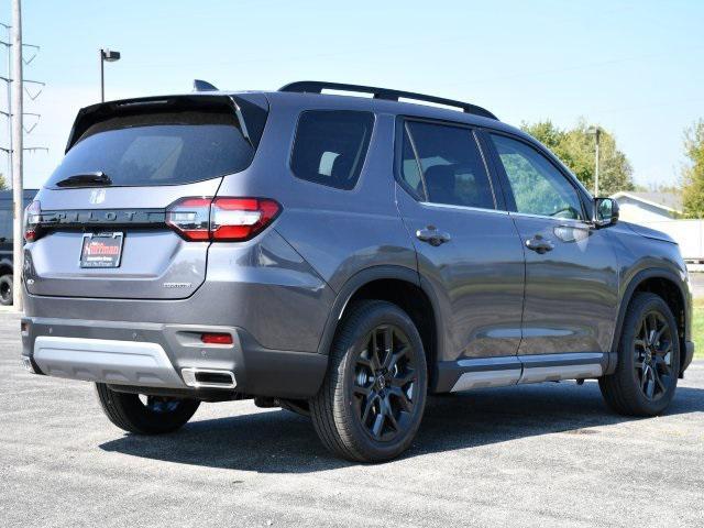new 2025 Honda Pilot car, priced at $49,512