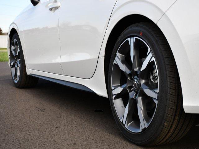 new 2026 Honda Civic Hybrid car, priced at $33,047