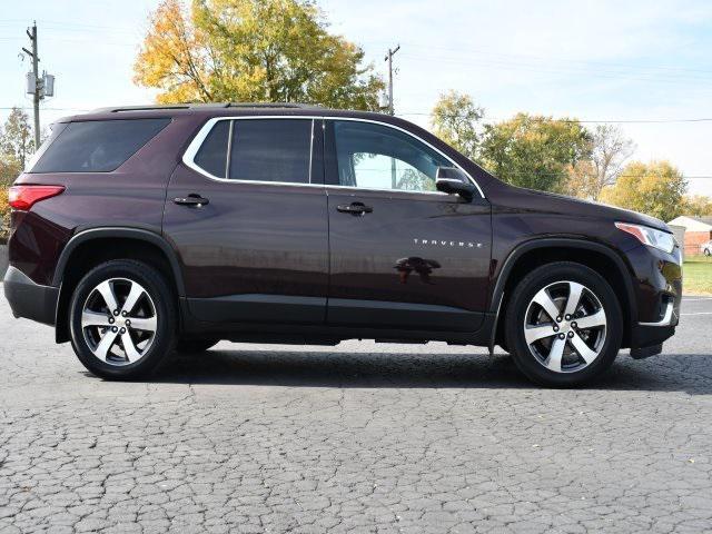 used 2021 Chevrolet Traverse car, priced at $28,682