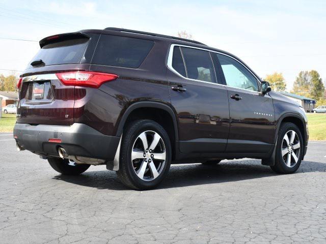 used 2021 Chevrolet Traverse car, priced at $28,682