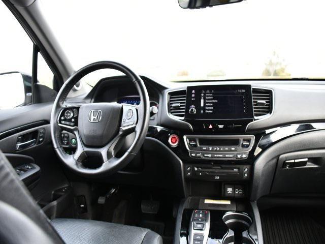 used 2022 Honda Pilot car, priced at $37,184