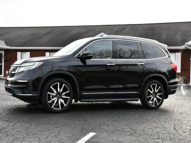 used 2022 Honda Pilot car, priced at $37,184