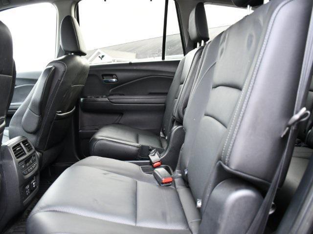 used 2022 Honda Pilot car, priced at $37,184