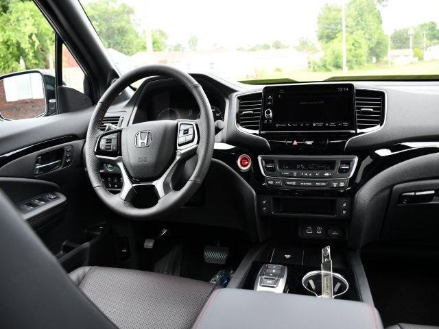 new 2025 Honda Ridgeline car, priced at $45,024