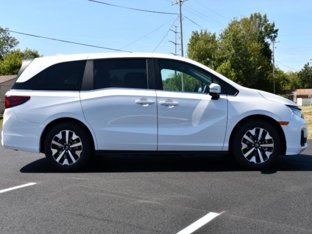 new 2026 Honda Odyssey car, priced at $42,064