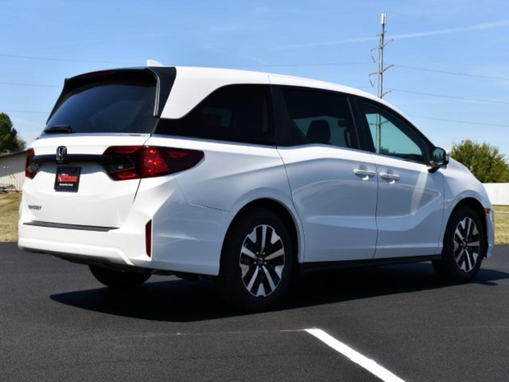 new 2026 Honda Odyssey car, priced at $42,064