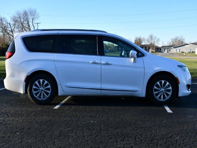 used 2018 Chrysler Pacifica car, priced at $17,366