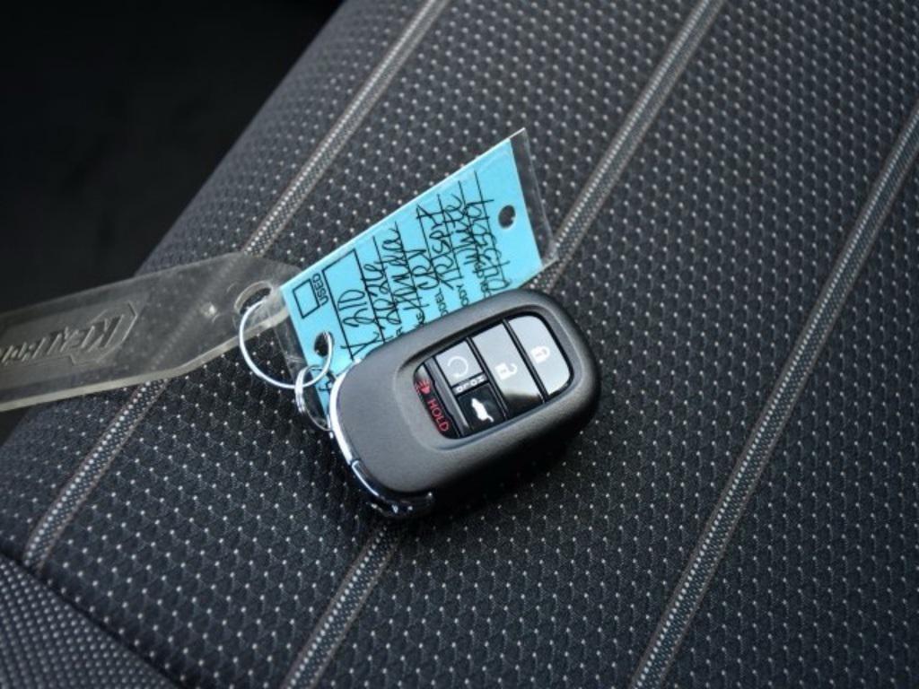 new 2026 Honda CR-V Hybrid car, priced at $38,664