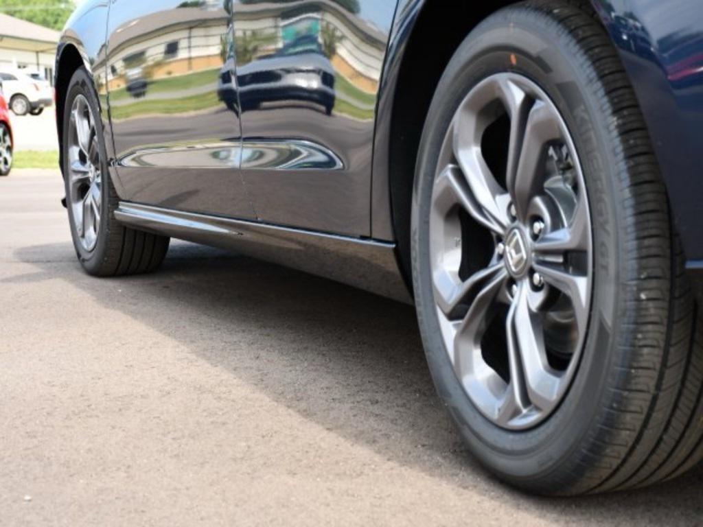 new 2025 Honda Accord Hybrid car, priced at $34,319