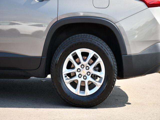 used 2019 Chevrolet Traverse car, priced at $18,301