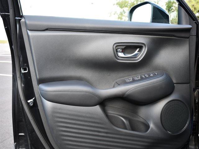 new 2026 Honda HR-V car, priced at $27,987