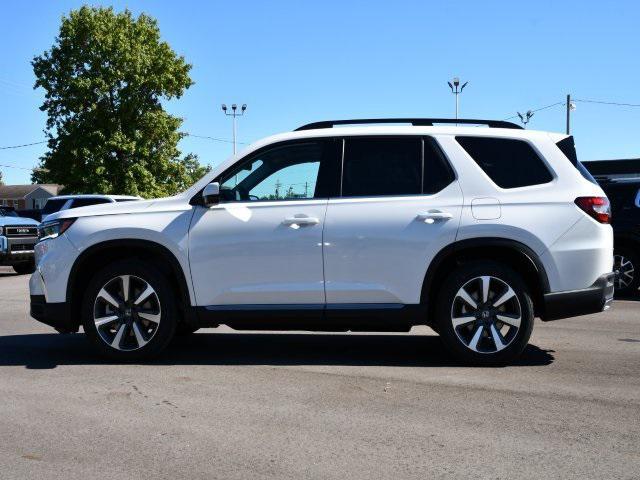 new 2025 Honda Pilot car, priced at $48,445