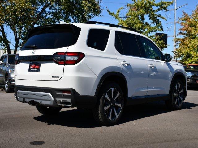 new 2025 Honda Pilot car, priced at $48,445