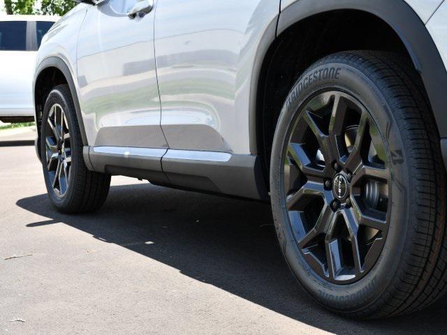 new 2025 Honda Pilot car, priced at $51,950