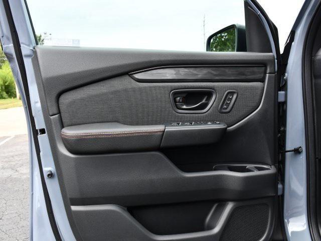 new 2026 Honda Passport car, priced at $47,368