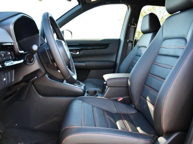 new 2026 Honda CR-V Hybrid car, priced at $40,658