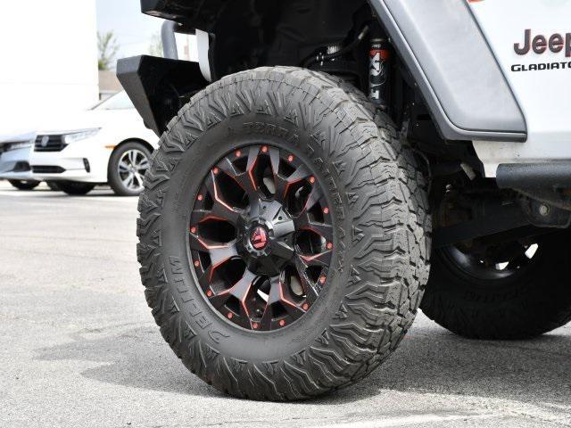 used 2022 Jeep Gladiator car, priced at $38,854