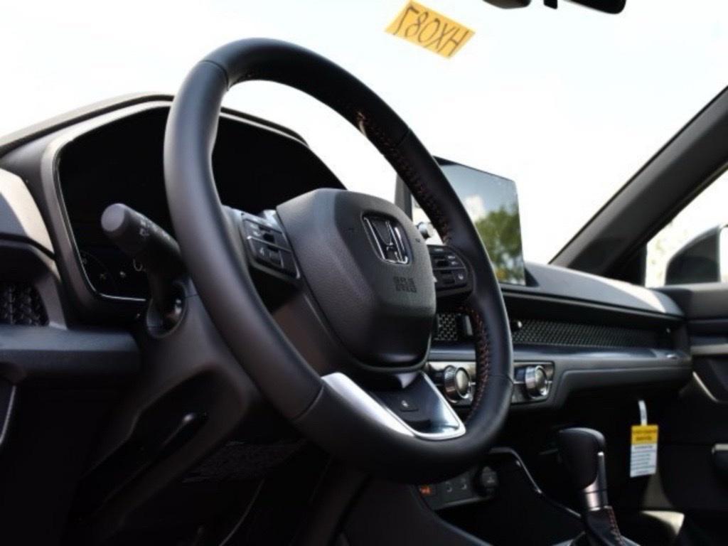 new 2026 Honda CR-V Hybrid car, priced at $38,664