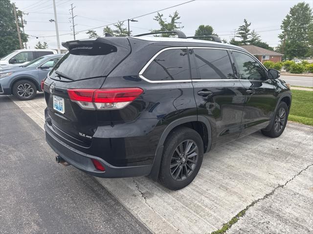 used 2017 Toyota Highlander car, priced at $21,509