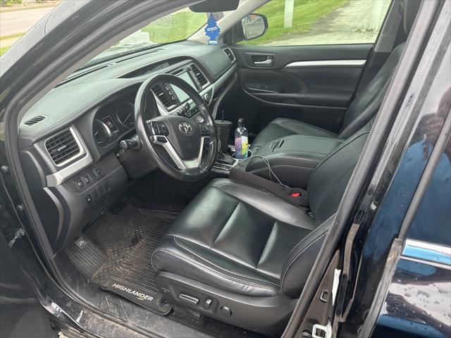 used 2017 Toyota Highlander car, priced at $21,509