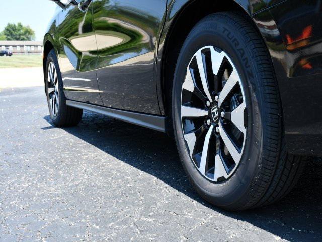 new 2026 Honda Odyssey car, priced at $42,410