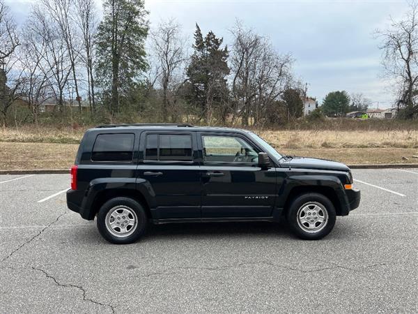 used 2013 Jeep Patriot car, priced at $4,999