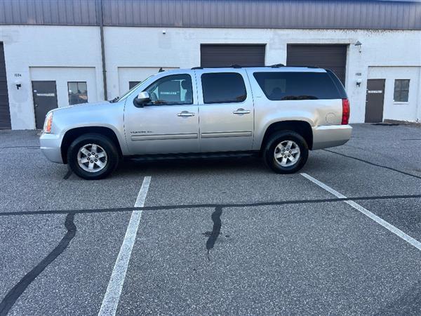 used 2013 GMC Yukon XL car, priced at $12,995