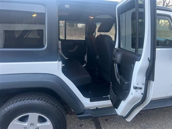 used 2014 Jeep Wrangler Unlimited car, priced at $15,900