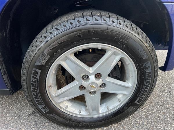 used 2005 Chevrolet Equinox car, priced at $2,499