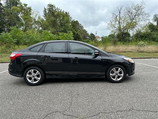 used 2013 Ford Focus car, priced at $5,900