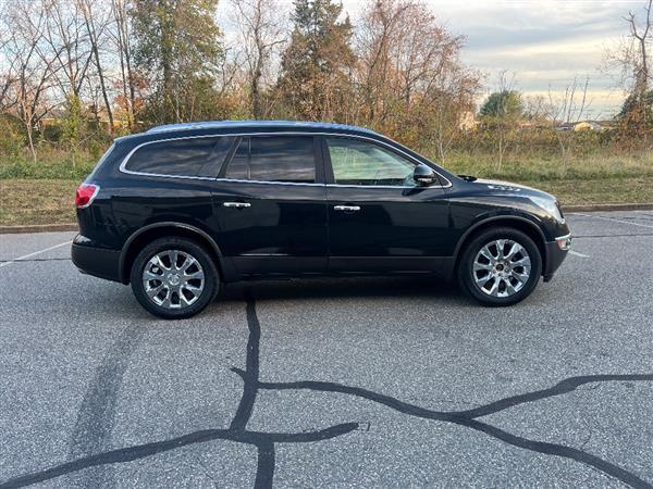 used 2011 Buick Enclave car, priced at $6,900