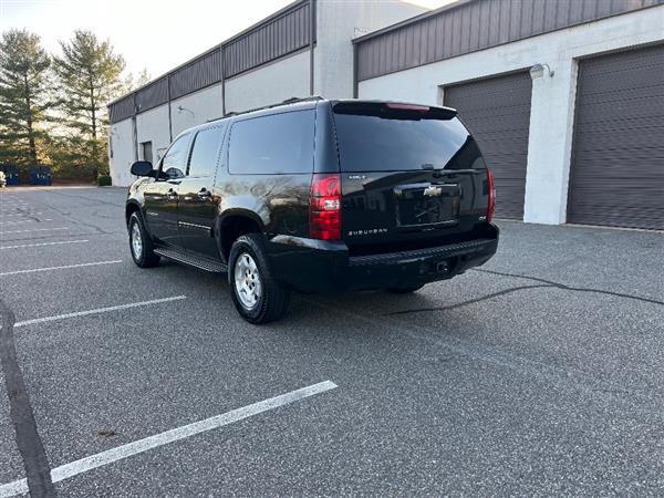 used 2009 Chevrolet Suburban car, priced at $7,999