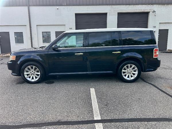 used 2009 Ford Flex car, priced at $6,795