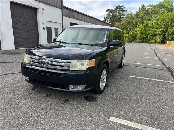 used 2009 Ford Flex car, priced at $6,795