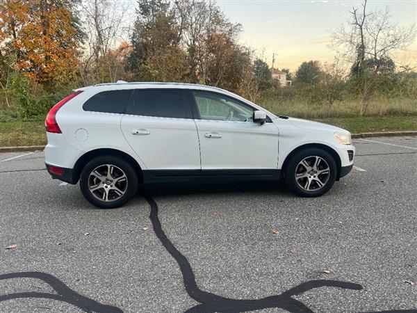 used 2013 Volvo XC60 car, priced at $8,995