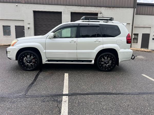 used 2004 Lexus GX 470 car, priced at $9,995