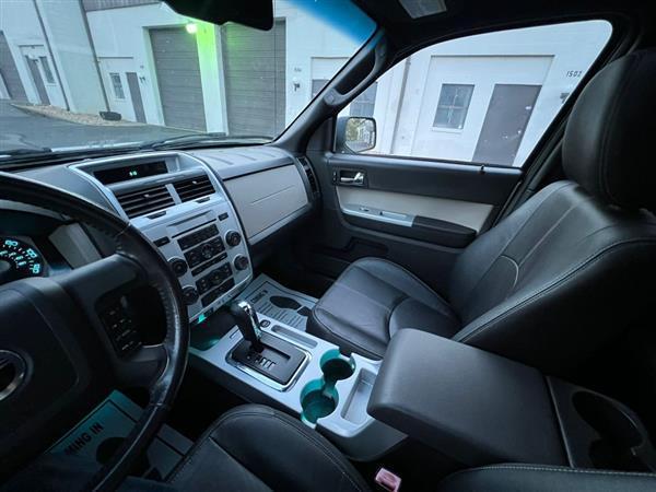 used 2010 Mercury Mariner car, priced at $7,495