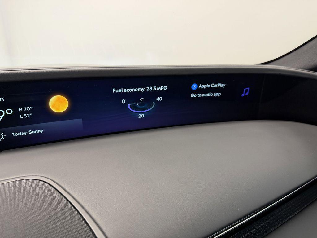 used 2024 Lincoln Nautilus car, priced at $49,786