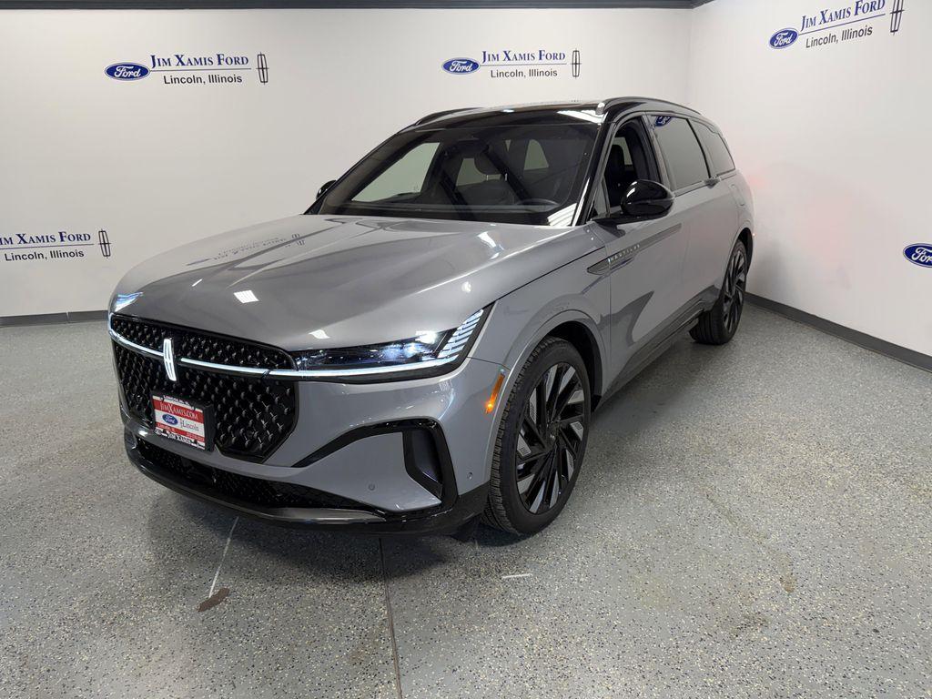 used 2024 Lincoln Nautilus car, priced at $49,786