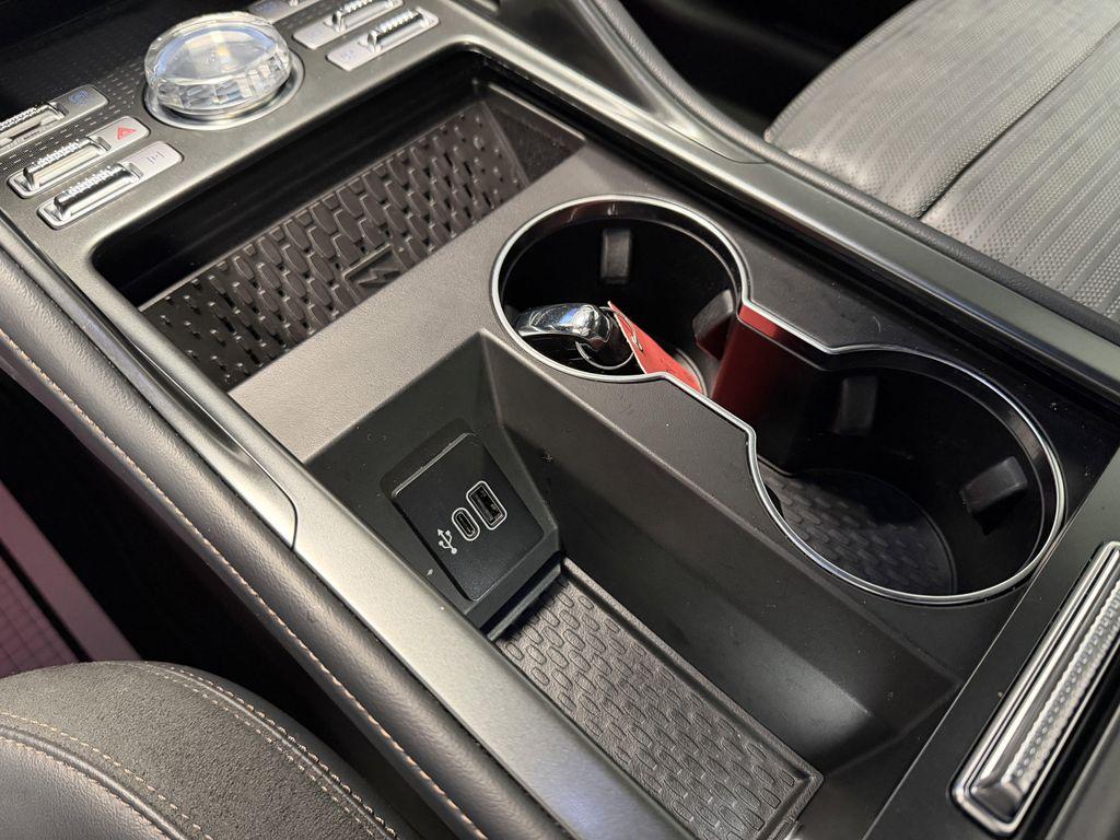 used 2024 Lincoln Nautilus car, priced at $49,786