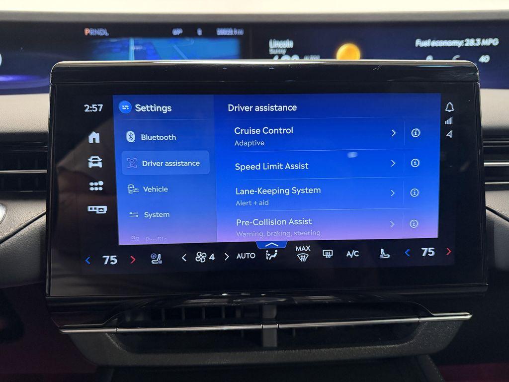 used 2024 Lincoln Nautilus car, priced at $49,786