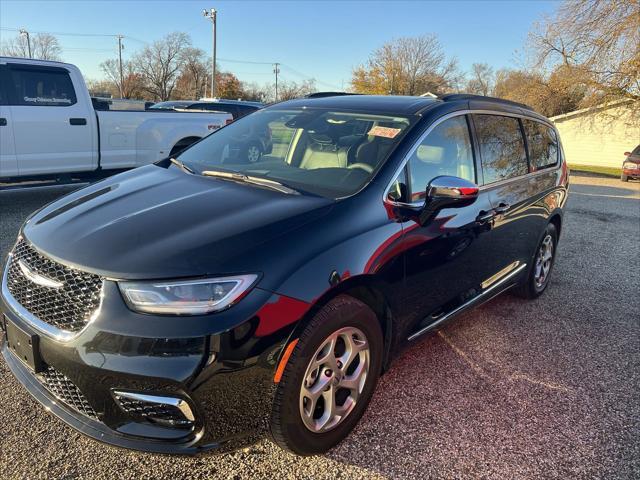 used 2023 Chrysler Pacifica car, priced at $36,486