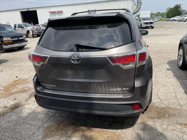 used 2015 Toyota Highlander car, priced at $20,986